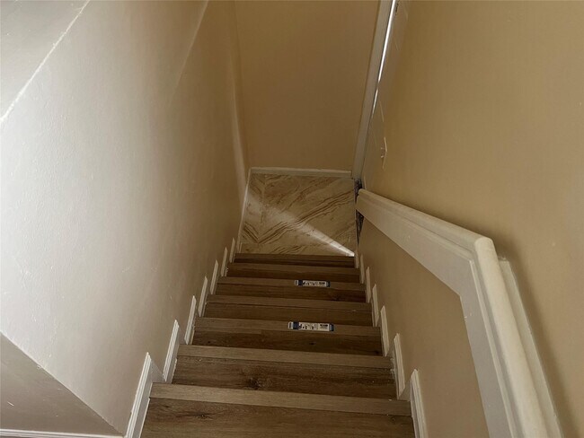 Building Photo - 2431 NW 56th Ave