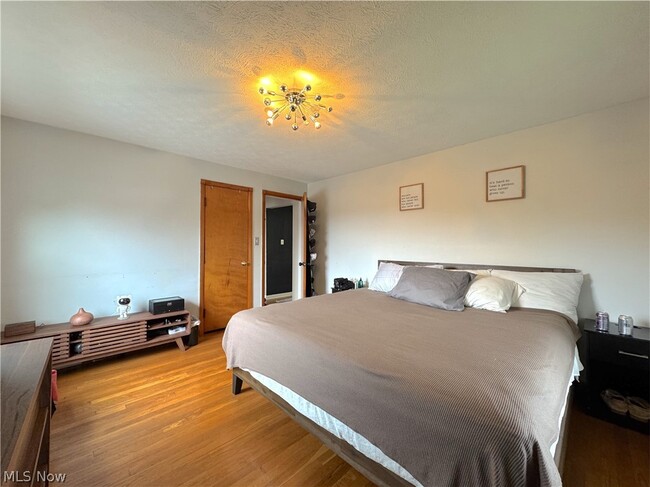 Building Photo - 9309 Garfield Blvd