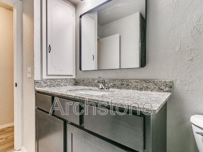 Building Photo - 401 NW 86th St