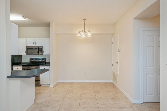 Building Photo - 1501 Partin Dr N