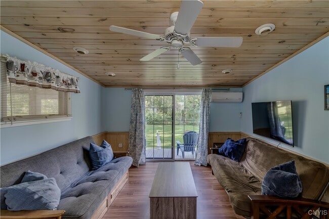 Building Photo - 216 Frontenac Blvd