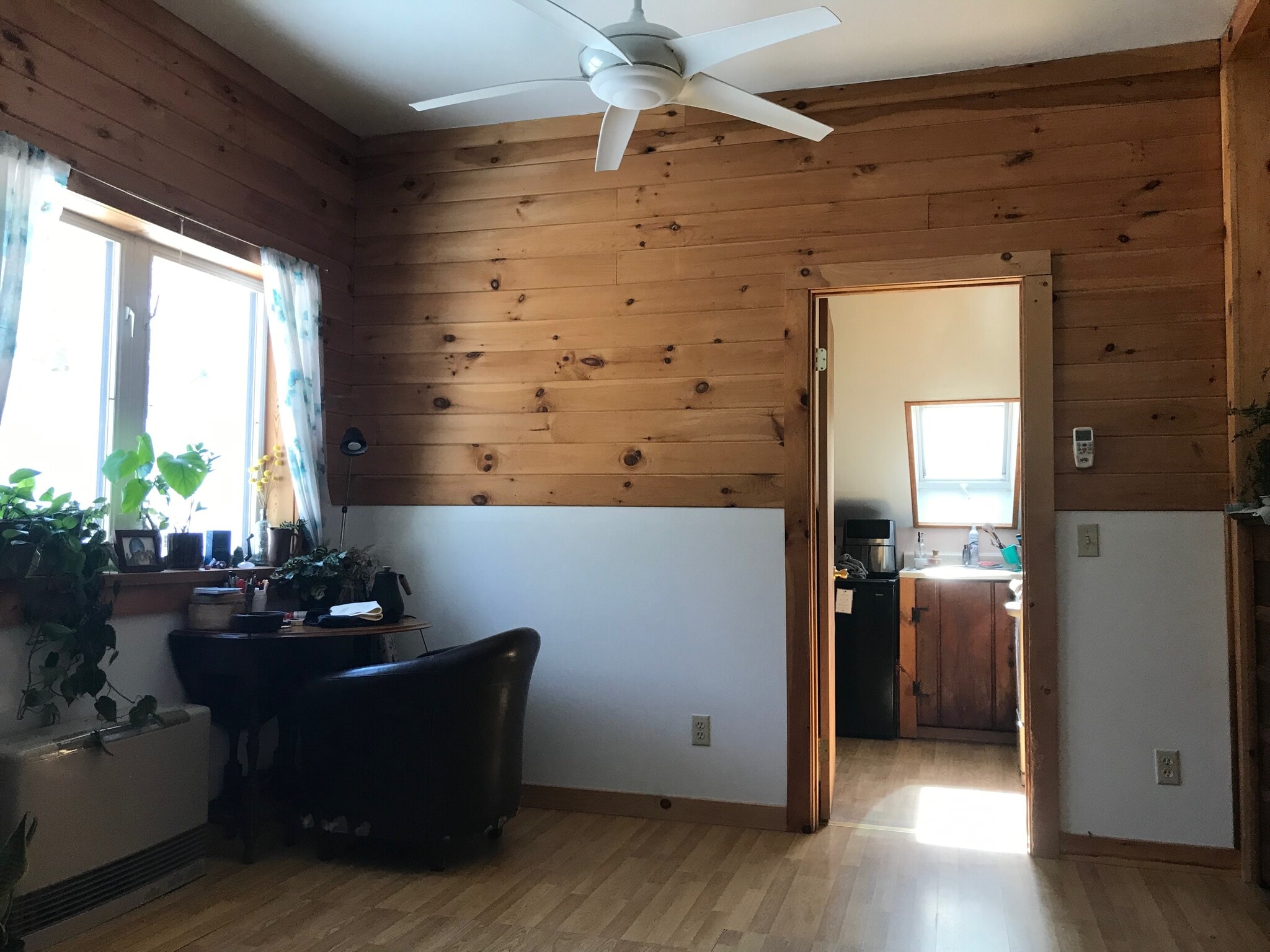 Living room into kithcen - 657 Maple Hill Rd