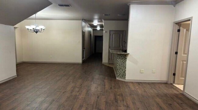 Building Photo - 8216 Casa Verde Rd