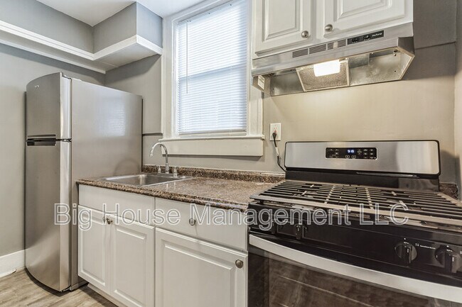 Building Photo - 4806 Liberty Heights Ave
