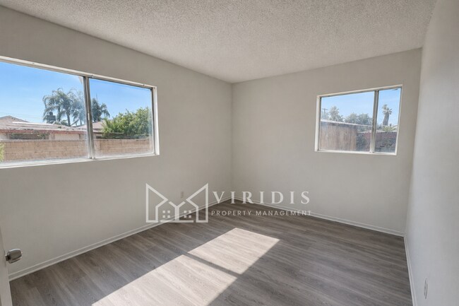 Building Photo - 2203 Rounds St