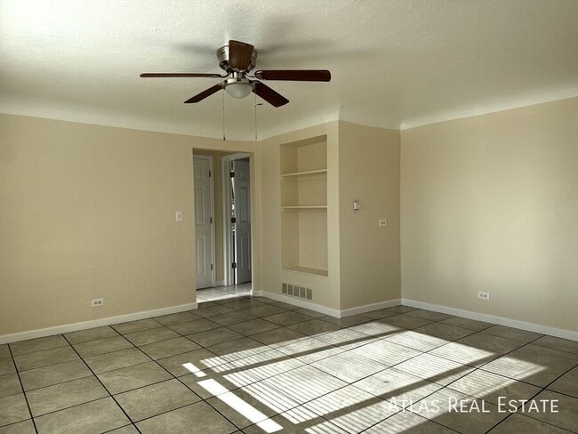 Building Photo - 1536 Uinta St