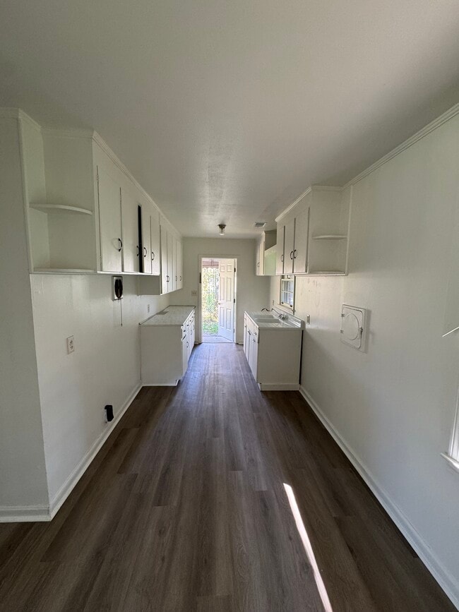 Building Photo - 1276 Denton Rd