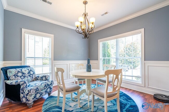 Building Photo - 111 Golden Rod Ln