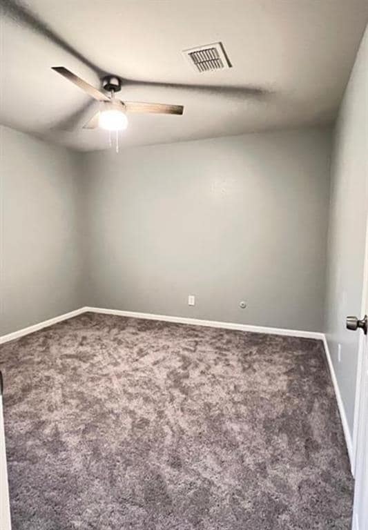 Building Photo - 415 Skywood Dr