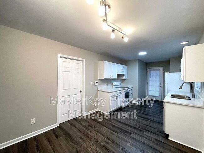 Building Photo - 3333 Woodmeadow Pkwy