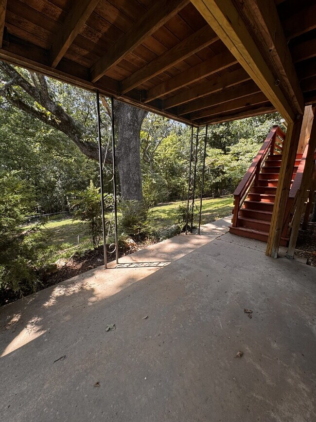 Building Photo - 14919 Dutchmans Dr