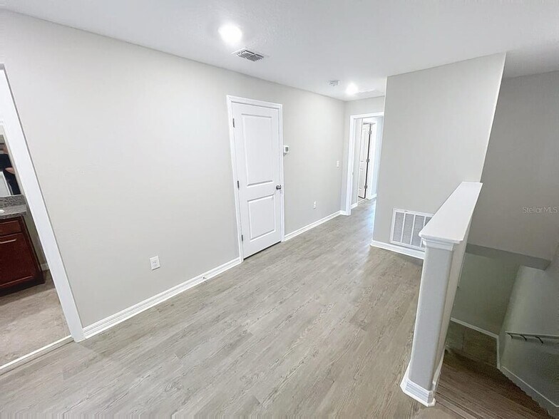 Building Photo - 3926 Cat Mint St