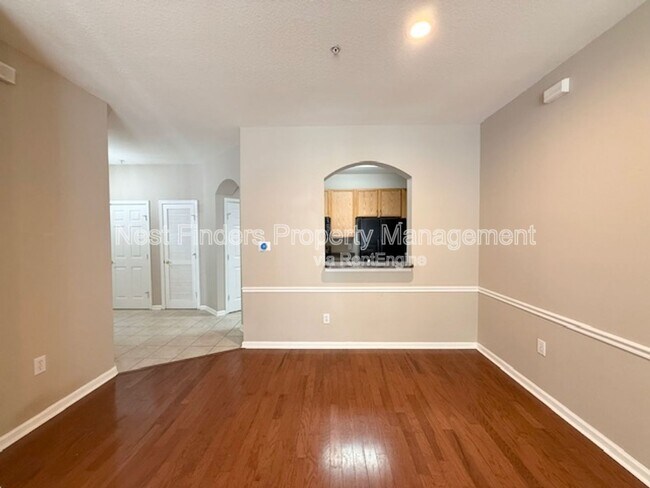Building Photo - 7990 Baymeadows Rd E