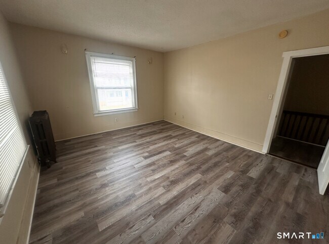 Building Photo - 26-28-28 Lenox St