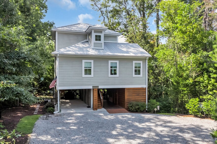 Building Photo - 67 Rybolt Rd