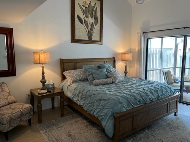 Building Photo - 823 Meadowland Dr