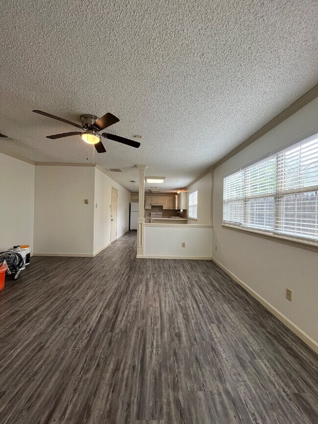 Building Photo - Beautiful, Remodeled Home