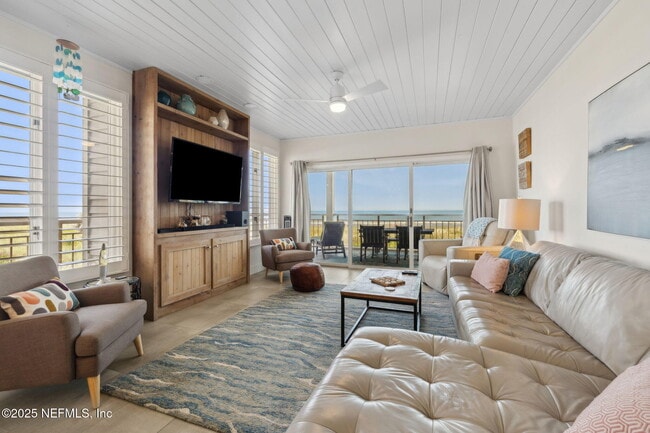 Building Photo - 169 Sea Hammock Way