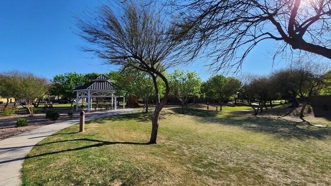 Building Photo - 4 Bedroom Home at the Grange in the Power ...