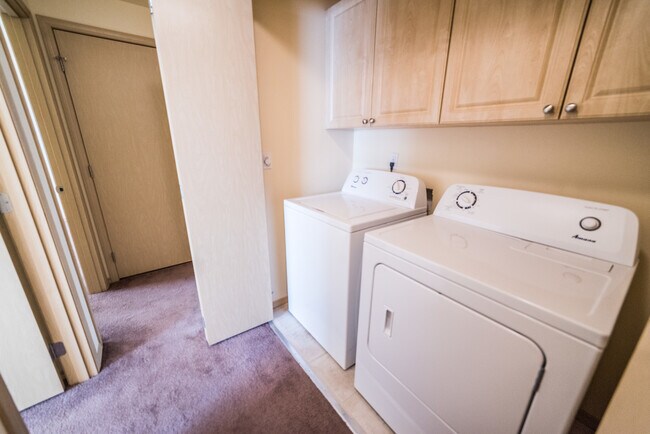 Building Photo - Newer 3 Bedroom Home for Rent