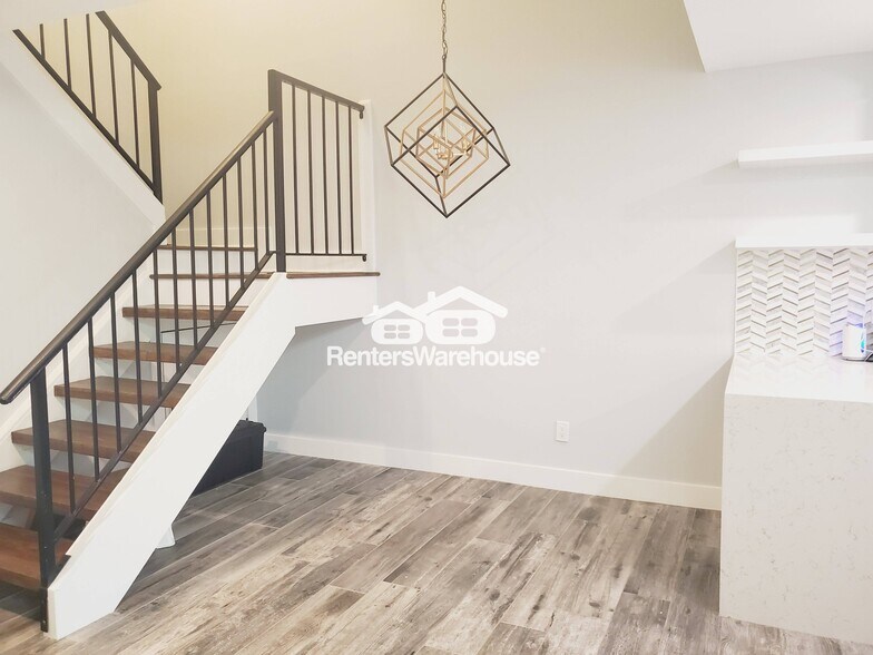 Building Photo - 2220 Haverhill Ct SE