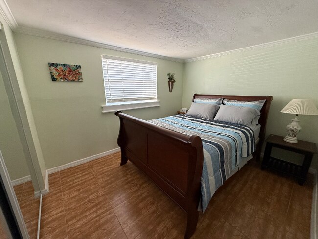 Building Photo - 4948 Allner St