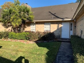 Building Photo - 11110 Bammel North Houston Rd