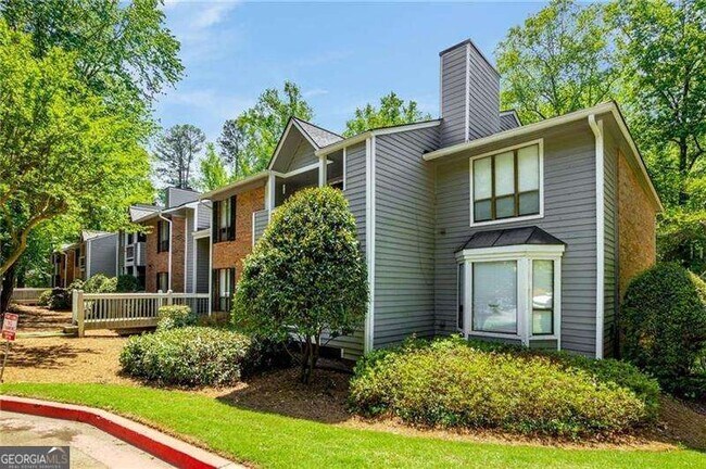 Building Photo - 523 Warm Springs Cir