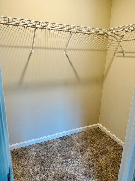 Building Photo - 5274 Sophia Downs Ct