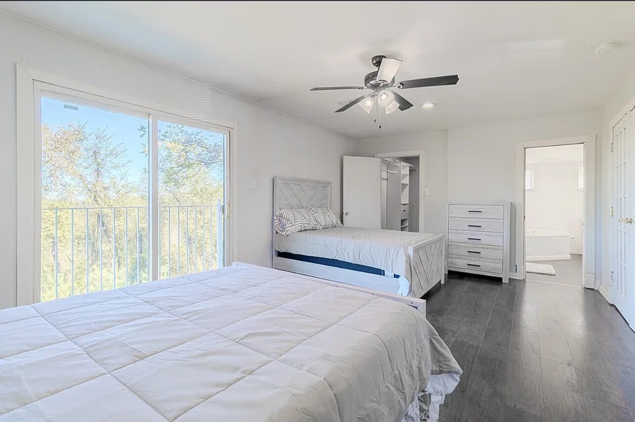 Building Photo - 7583 Tyler Rd