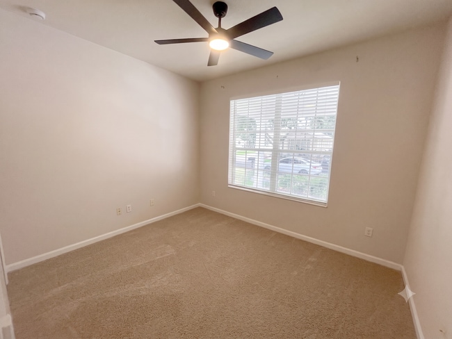 Building Photo - 13244 Strode Ln