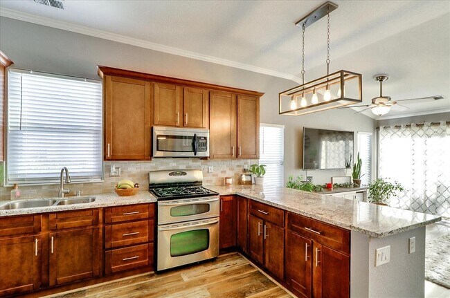 Building Photo - 1437 Promenade Cir