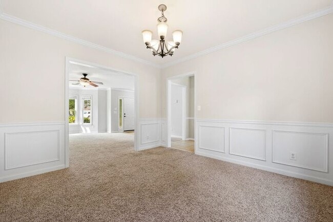 Building Photo - 3485 Maple Terrace Dr