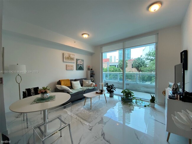 Building Photo - 1 br, 1 bath Condo - 1080 Brickell Ave Uni...