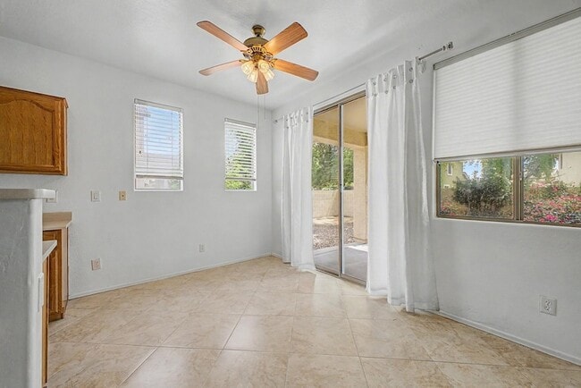 Building Photo - 15235 W Windward Ave