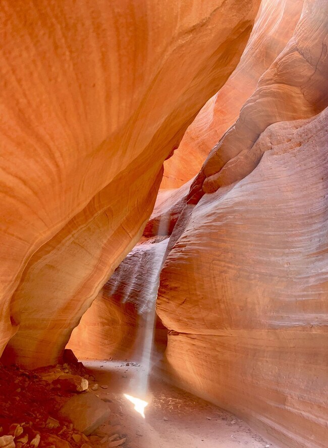 Building Photo - 170 E 100 N