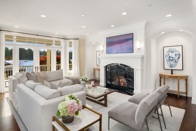 Building Photo - 5bd/5.5ba Yarrow Point Home