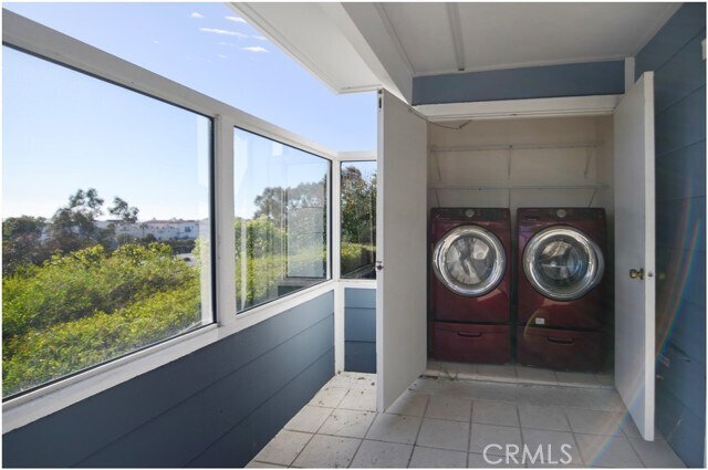 Building Photo - 2119 Calle Ola Verde