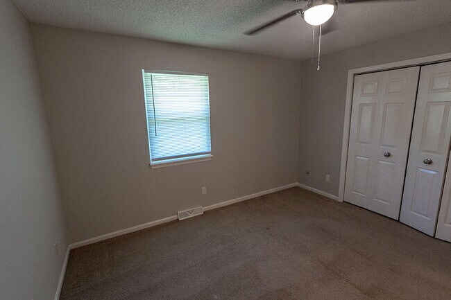 Building Photo - 3602 Hermitage Rd