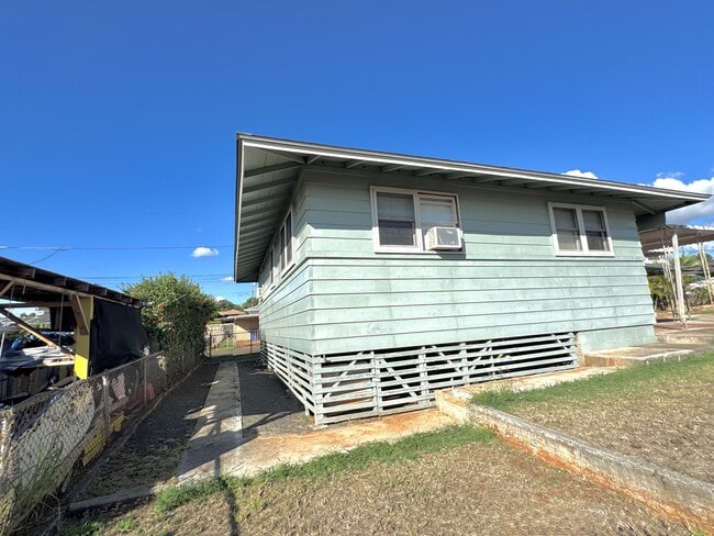 Building Photo - 829 Nanakai Pl