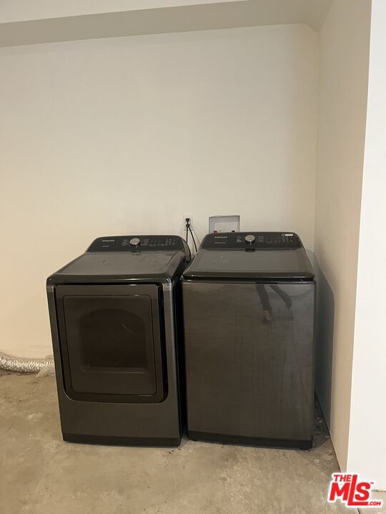 Building Photo - 246 N Dillon St