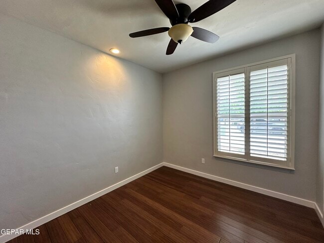 Building Photo - 13108 Round Ridge