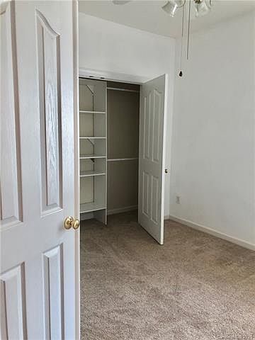 Building Photo - 8422 Bampton Dr