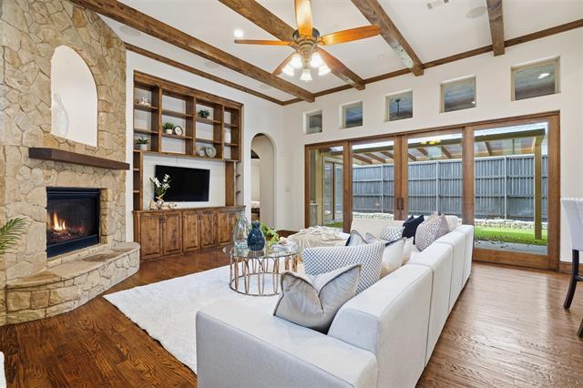 Building Photo - 3725 W 5th St