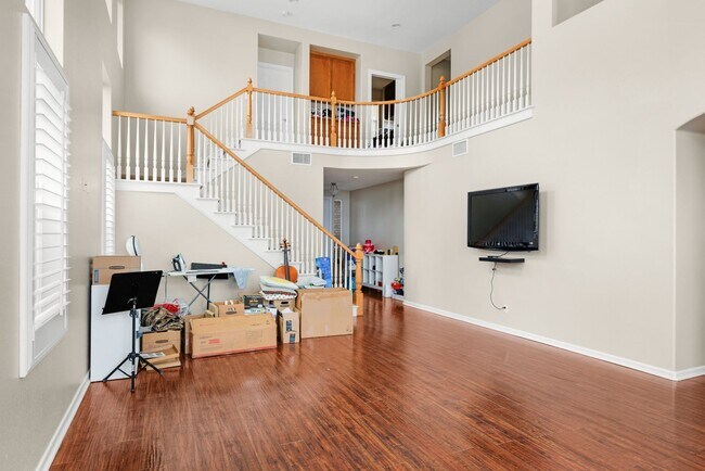 Building Photo - Ocean View Oasis - Saltwater Pool & Spa, P...