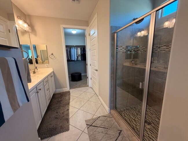 Building Photo - Sun City Anthem 55+ | 2 Bed + Den | Unfurnished