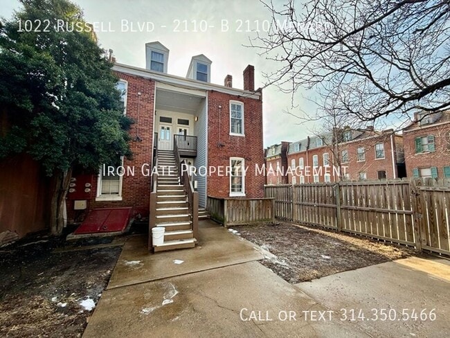 Building Photo - 1022 Russell Blvd