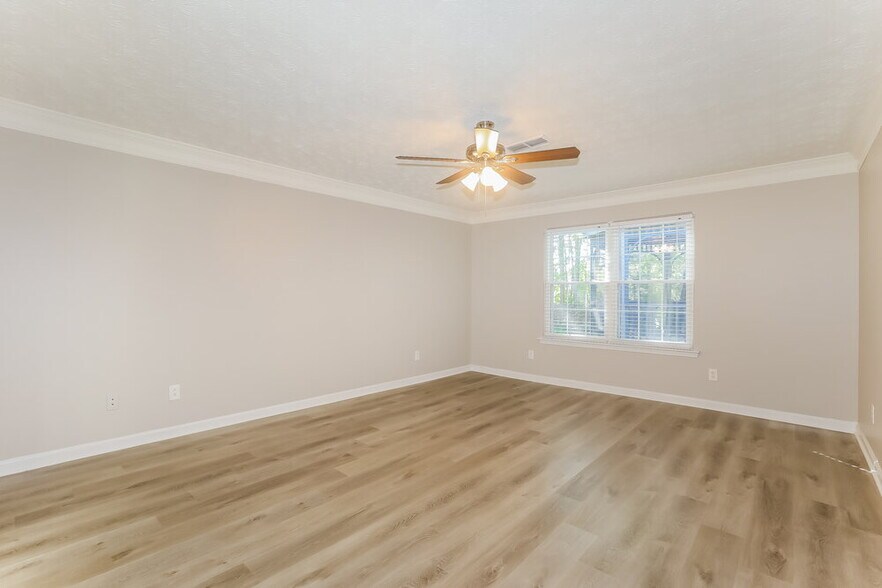 Building Photo - 2747 Wilding Green Ln