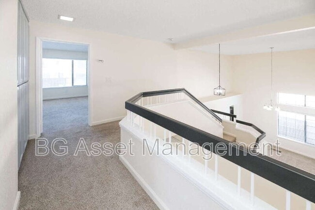 Building Photo - 238 Cinnabar Way