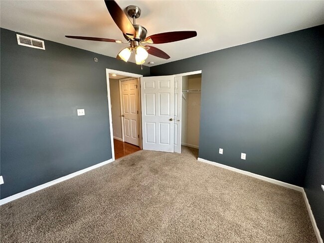 Building Photo - 6203 Spring River Dr